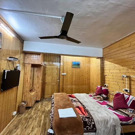 Sun N Shade Guest House Srīnagar Extérieur photo